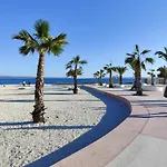 Beach Pearl Apartment